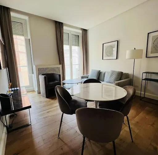 Apartament Piazza Affari - Duomo *