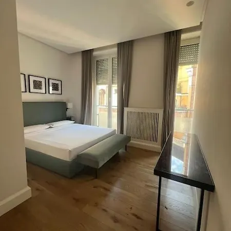 Piazza Affari - Duomo Apartment *